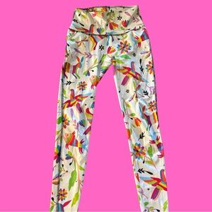 🌈DRACO Otomi Print Leggings White/Multi🌈XS